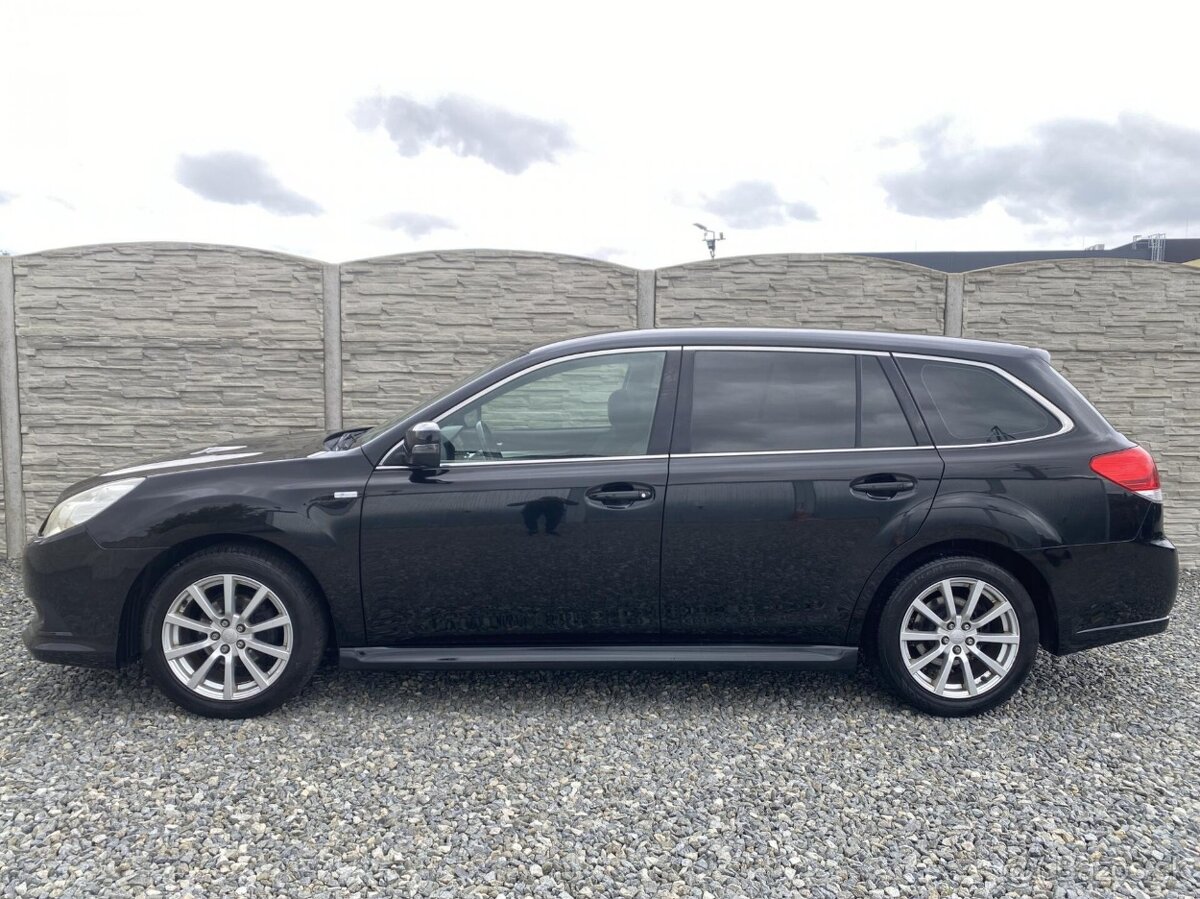 Subaru Legacy 2.5i 165PS 4x4 AWD COMBI CENA