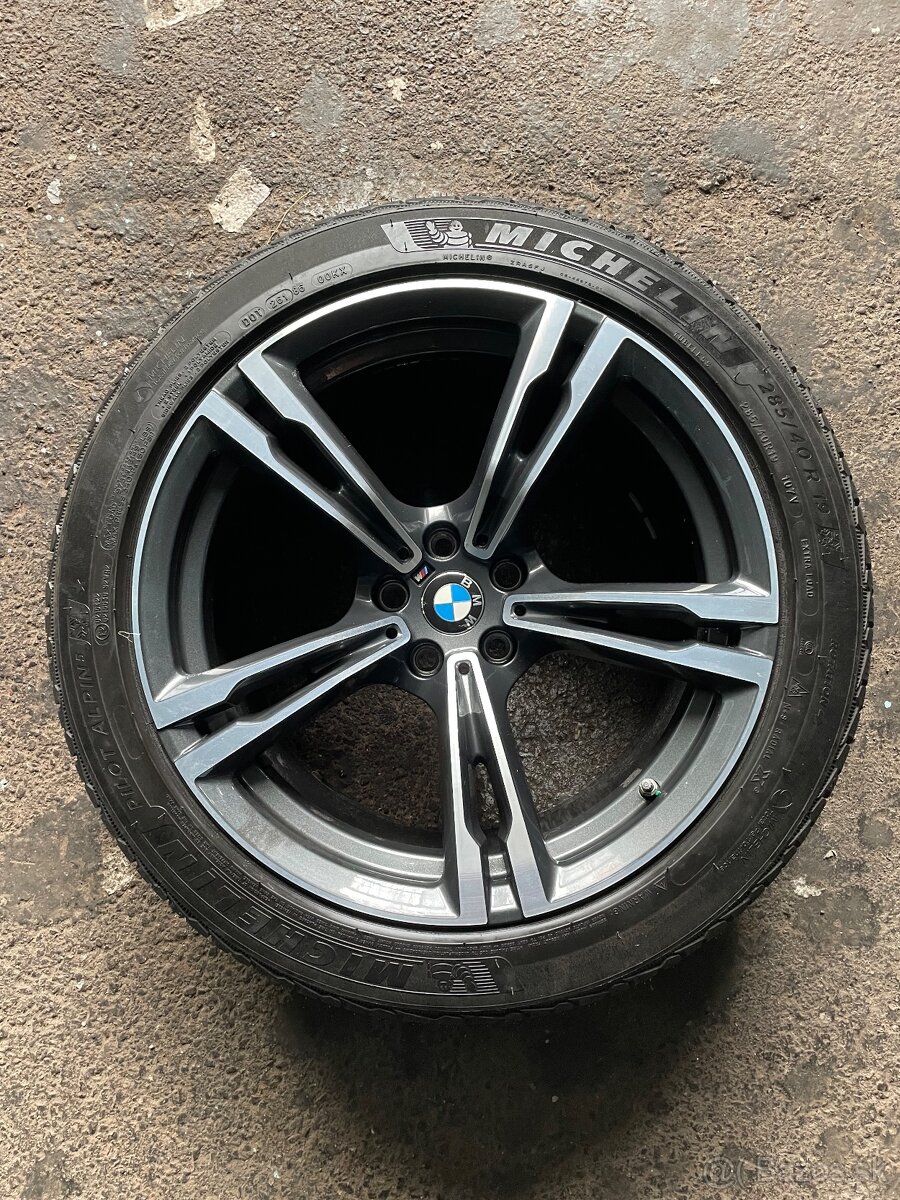 Kolesá na BMW M5