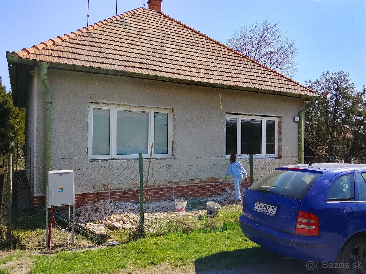 Predám rodiny dom v obci Kmeťovo