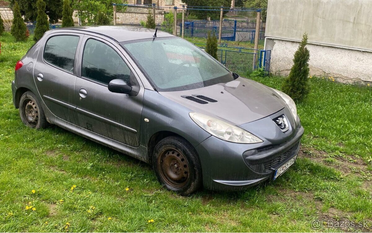 Peugeot 206+ 1.4 bezin