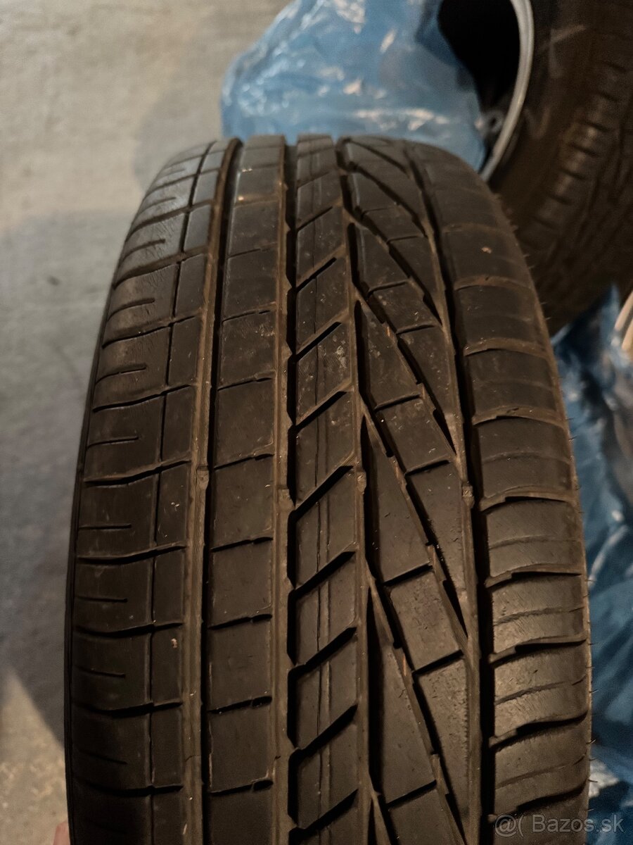 Predam letne gumy 195/65 R15 GOOD YEAR