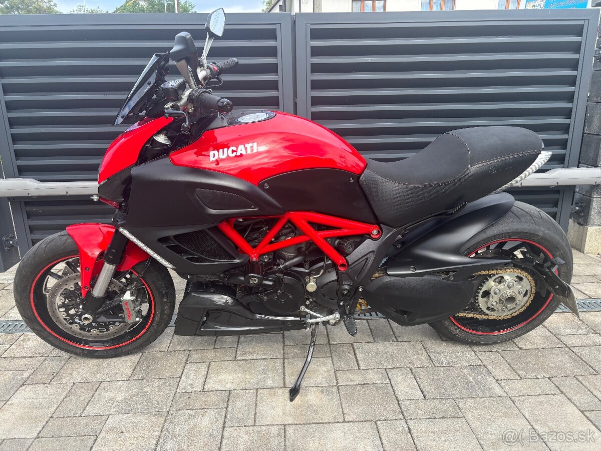 Ducati diavel 1200 Remus