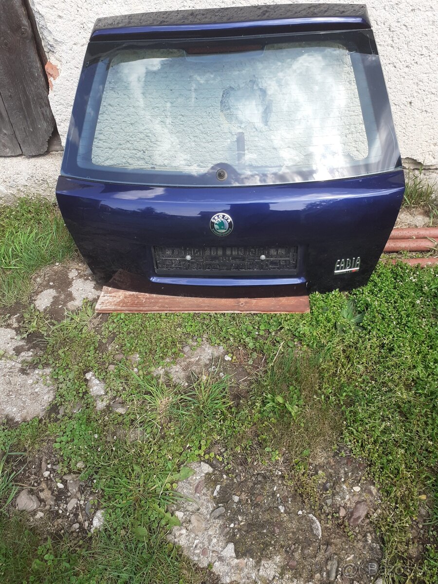 Piate dvere na auto Škoda Fabia1-1,2