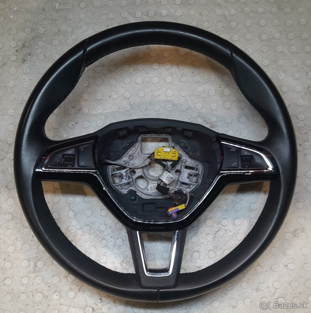 Skoda multifunkcny volant