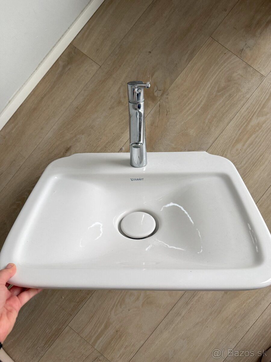 Umývadlo 50 cm s batériou