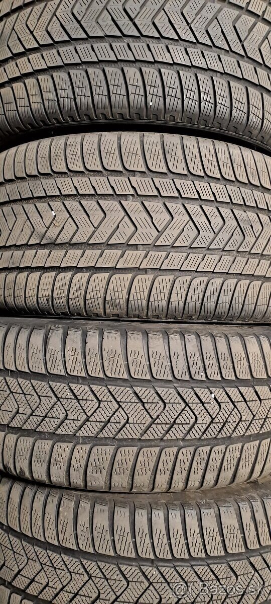 Predám zimný dvojrozmer 275/45r20+305/45r20 Pirelli RSC