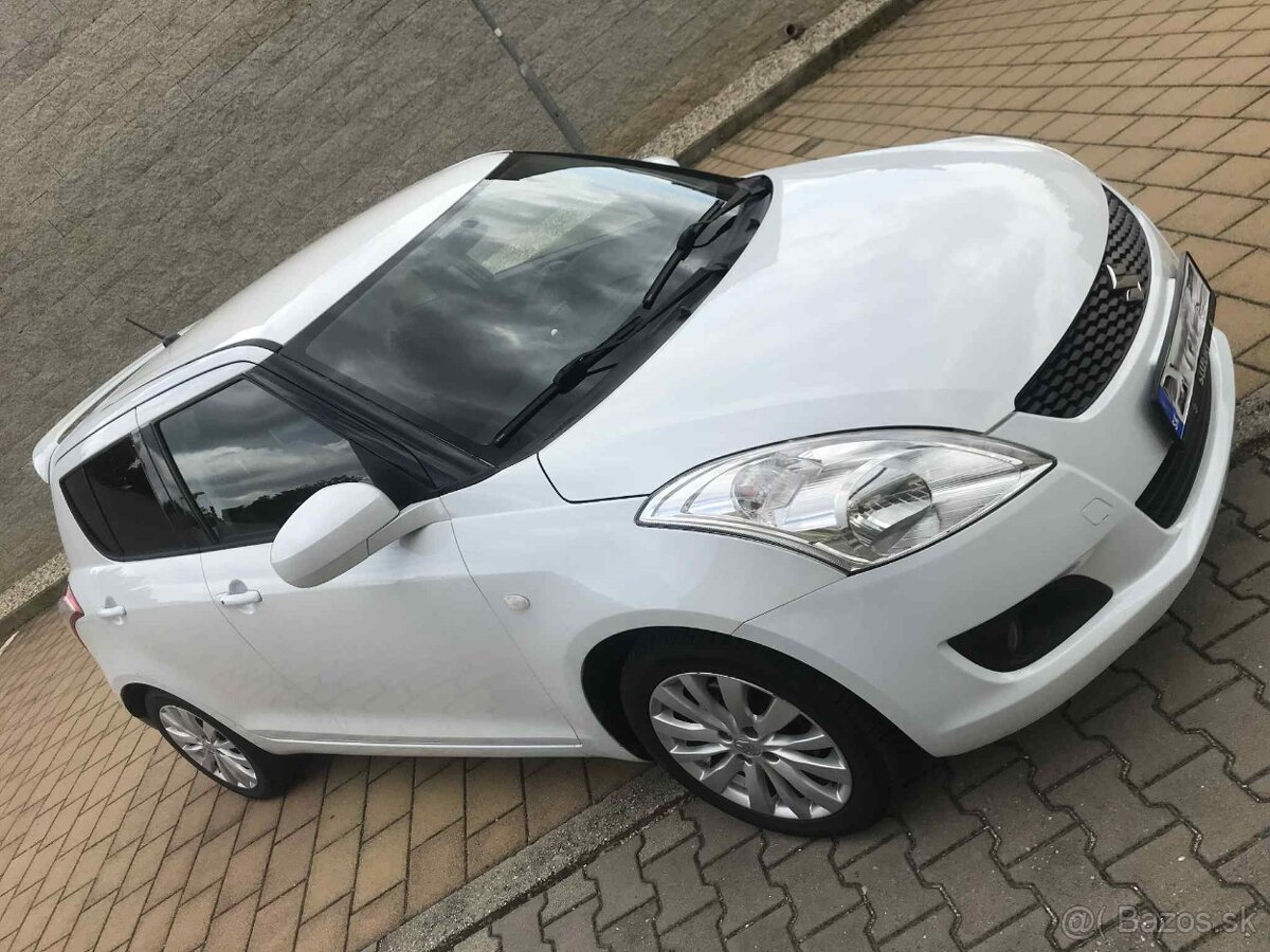 Suzuki Swift 1,2benzin 69kw 2011,130000km,kup.na Slovensku