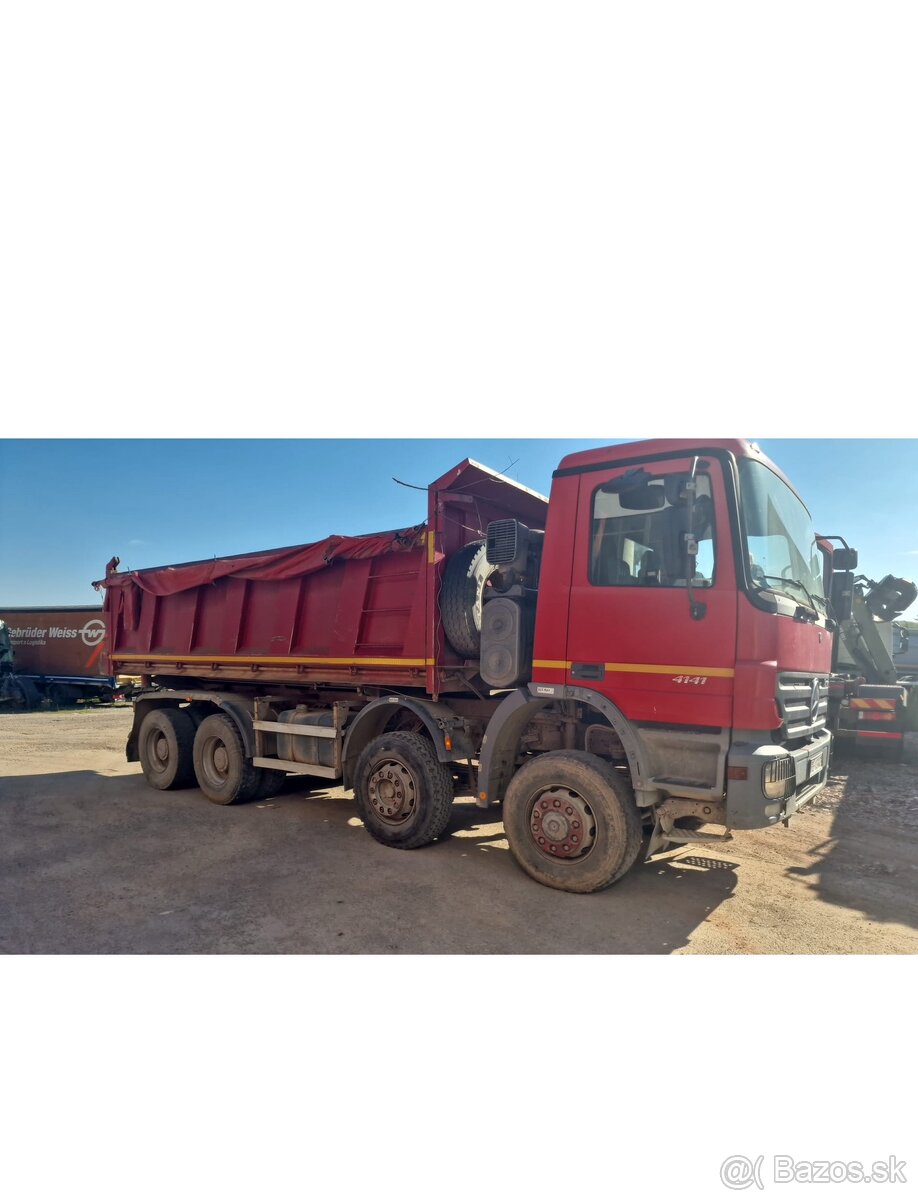 Predám Mercedes Actros 8x6 2006 1.majitel
