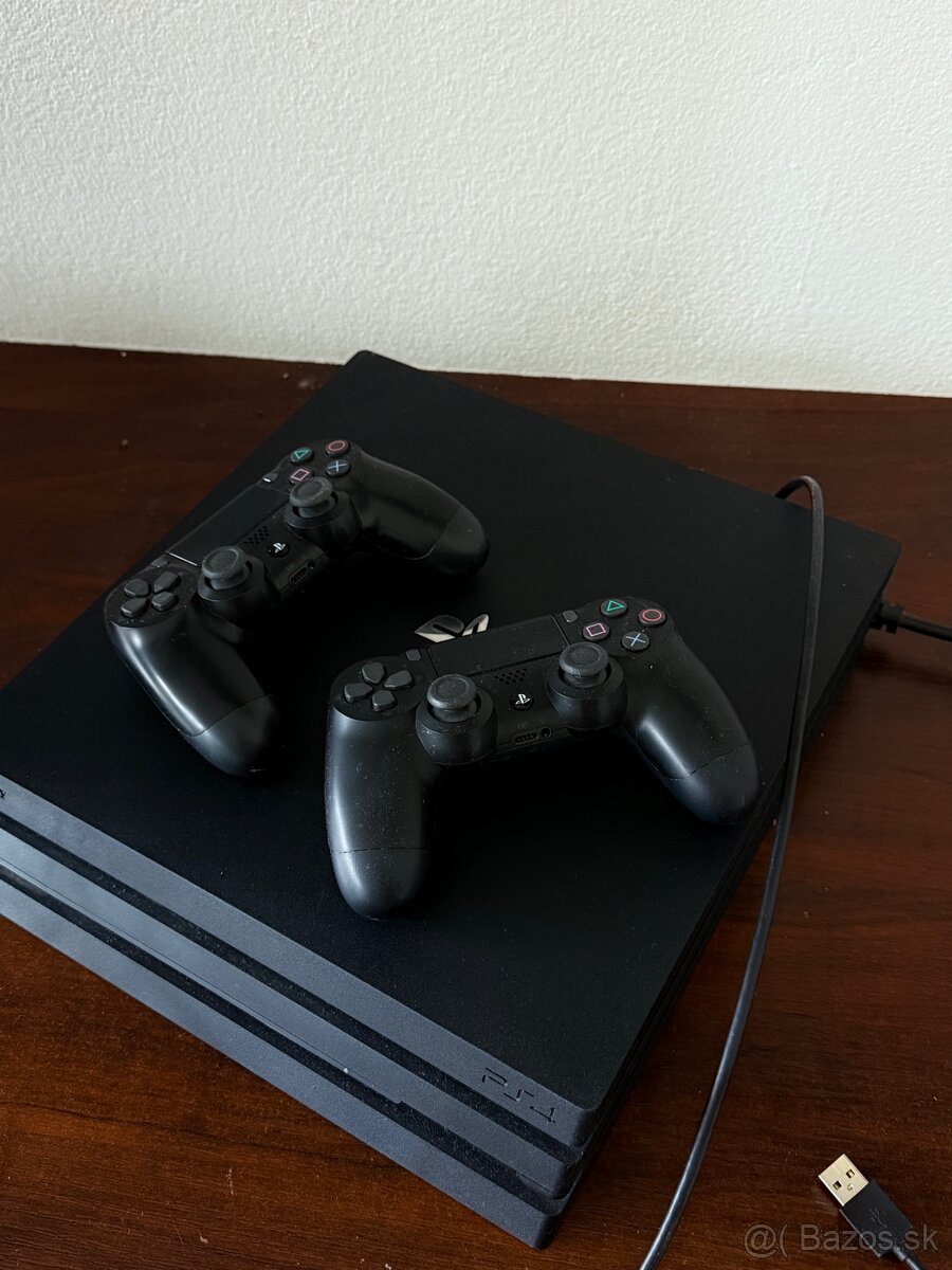 Predám PlayStation 4 Pro