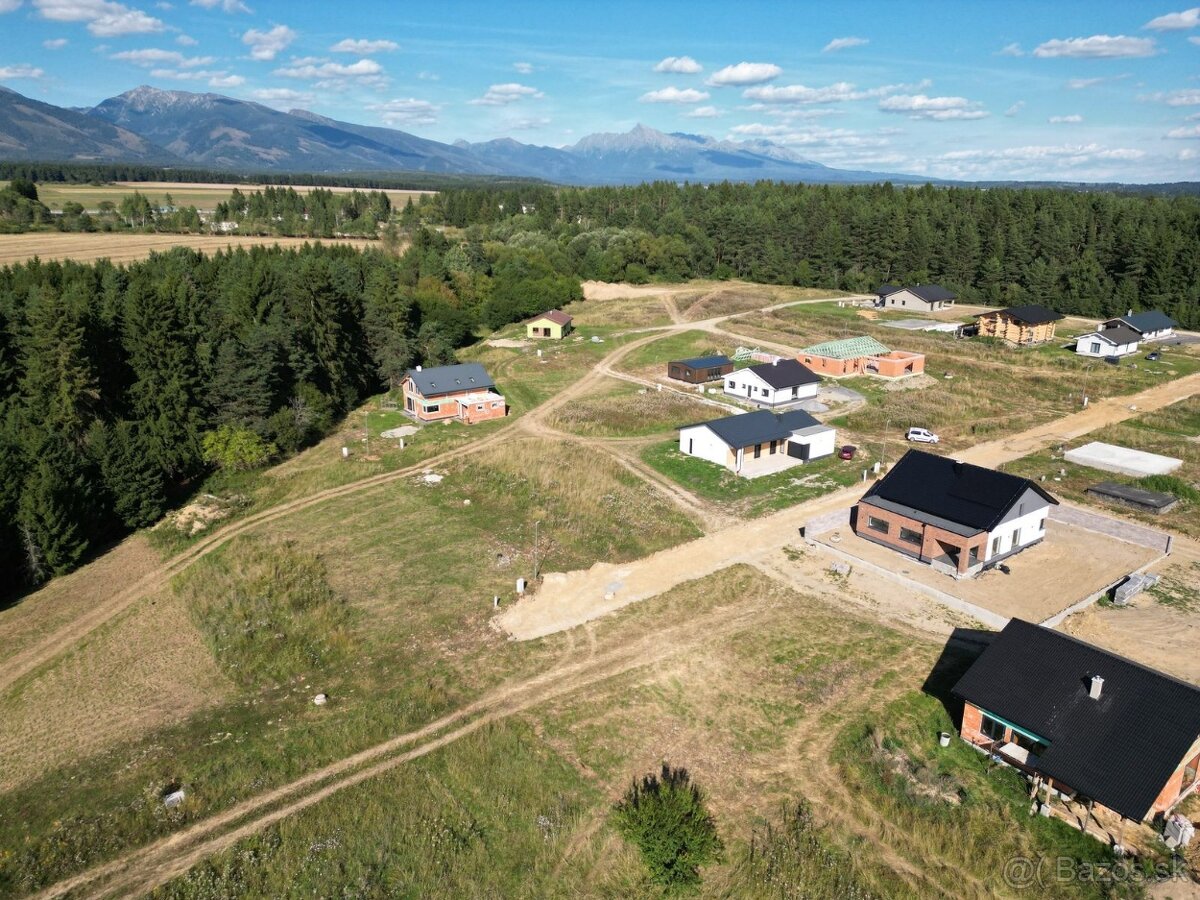 Slnečný pozemok pre rodinné domy na predaj, Jamník