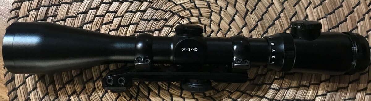 Puškohľad MICRODOT Japan 3-9x40 čb + švenk montáž