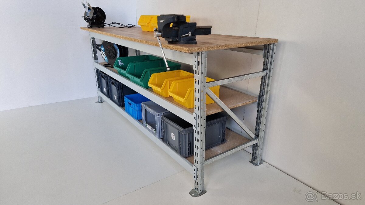 ponk, pracovný stôl. Dielenský stol.