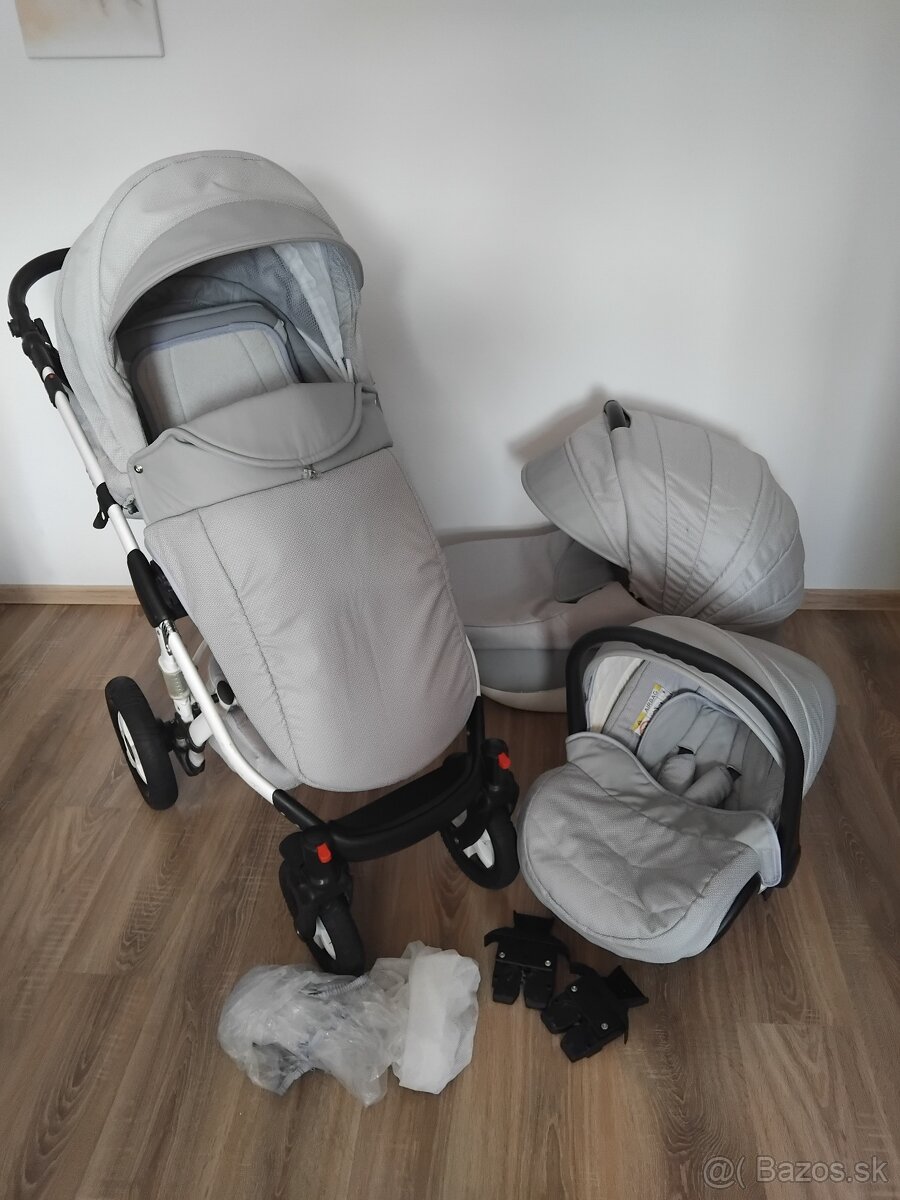 Trojkombinácia kočíka.