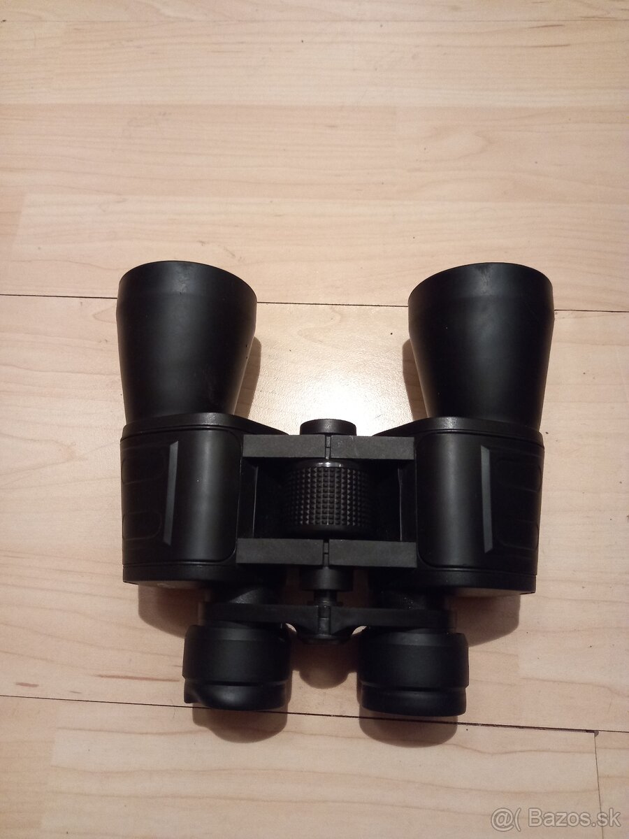 Ďalekohľad 10x50