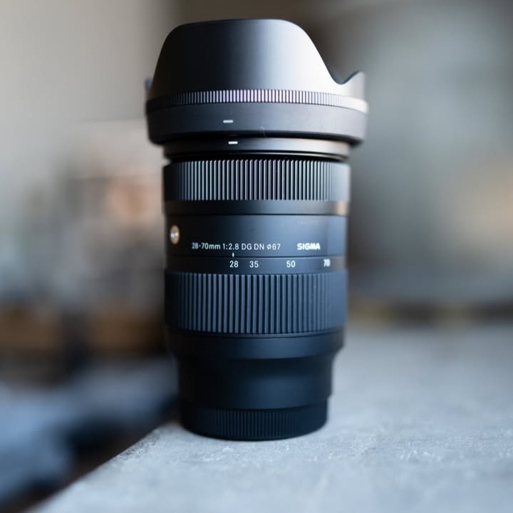 Sigma 28–70 mm f/2.8 pro Sony E-mount