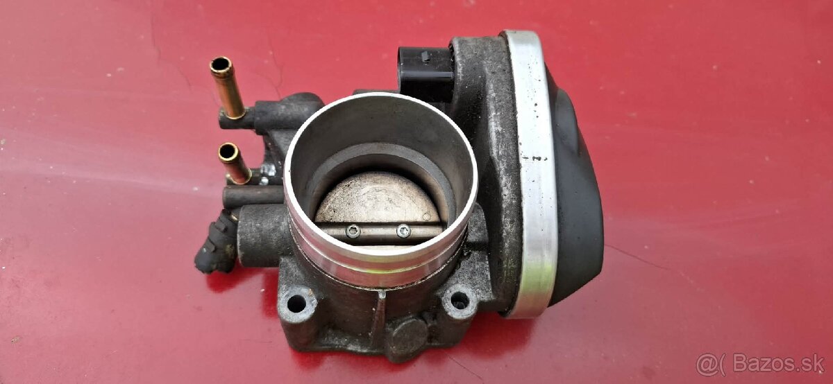 Škrtiaca klapka 1.6mpi 75kW Škoda Octavia 2 , VW Golf 5