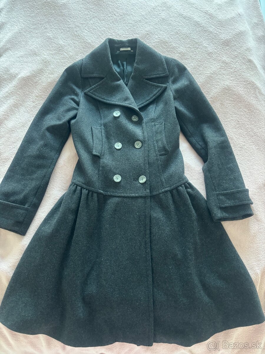 Dámsky vlnený kabát, veľ, 36