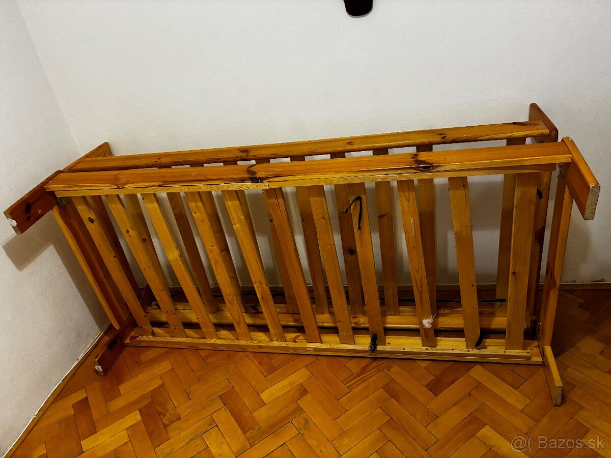 Darujem 2ks postelí