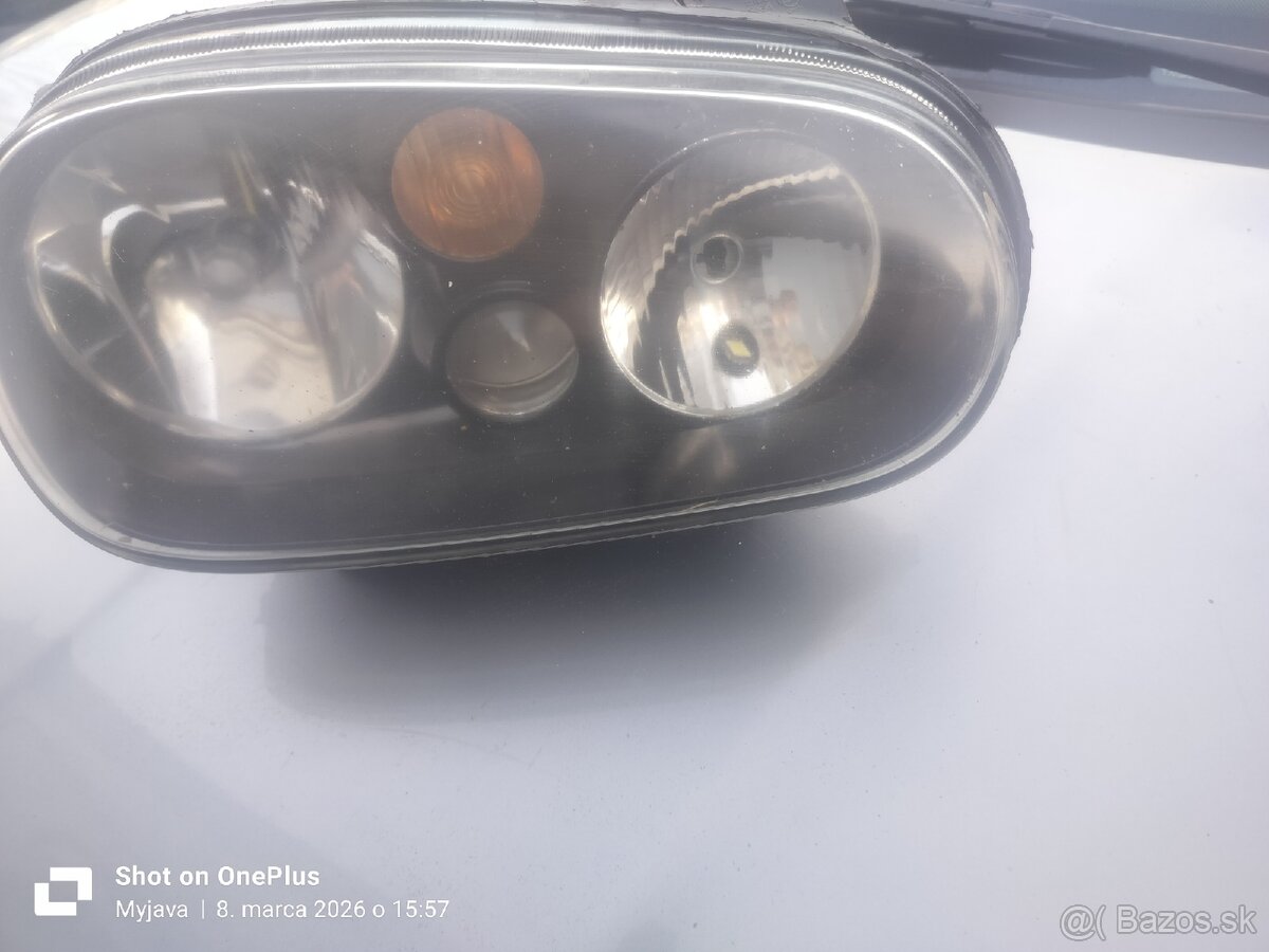 Svetla vw golf 4
