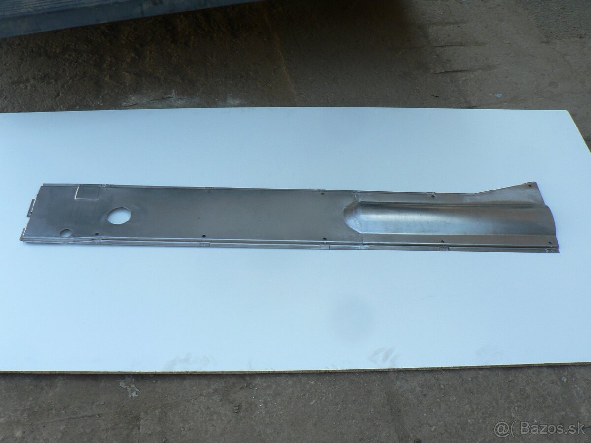 Středový tunel Tatra 613