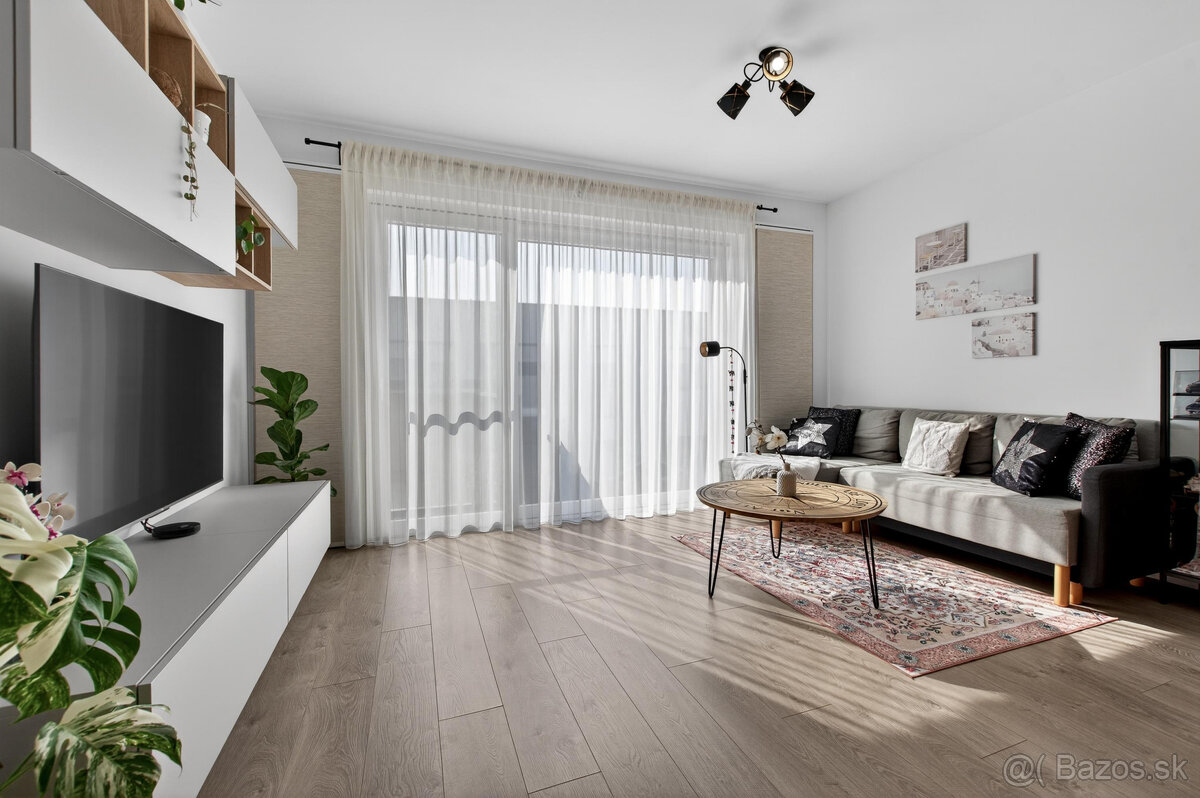 3 izbový byt v obľúbenom projekte Lastovičky Nová Dedinka, n