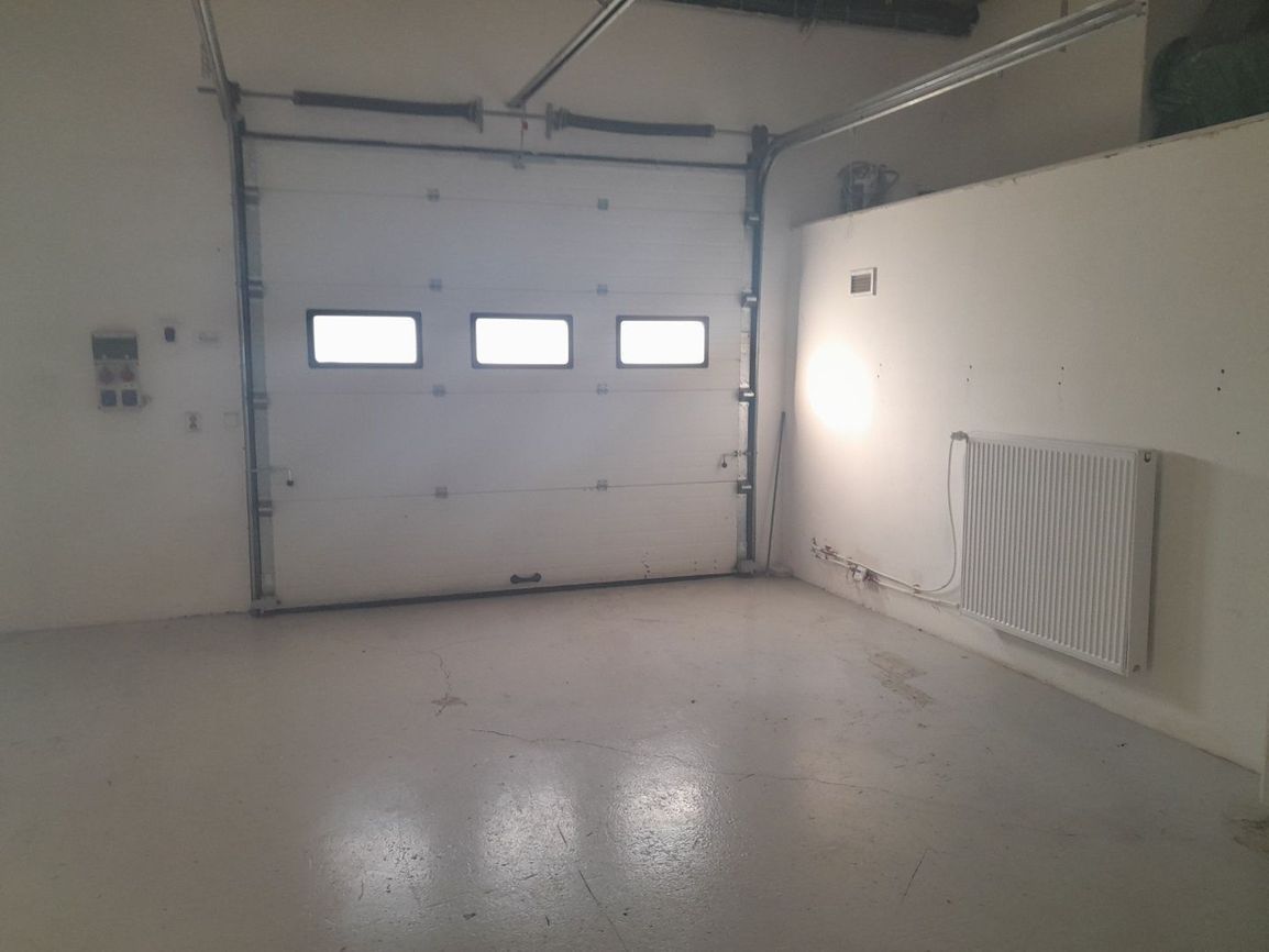 Prevádzkový priestor, ul. Coburgova, Trnava