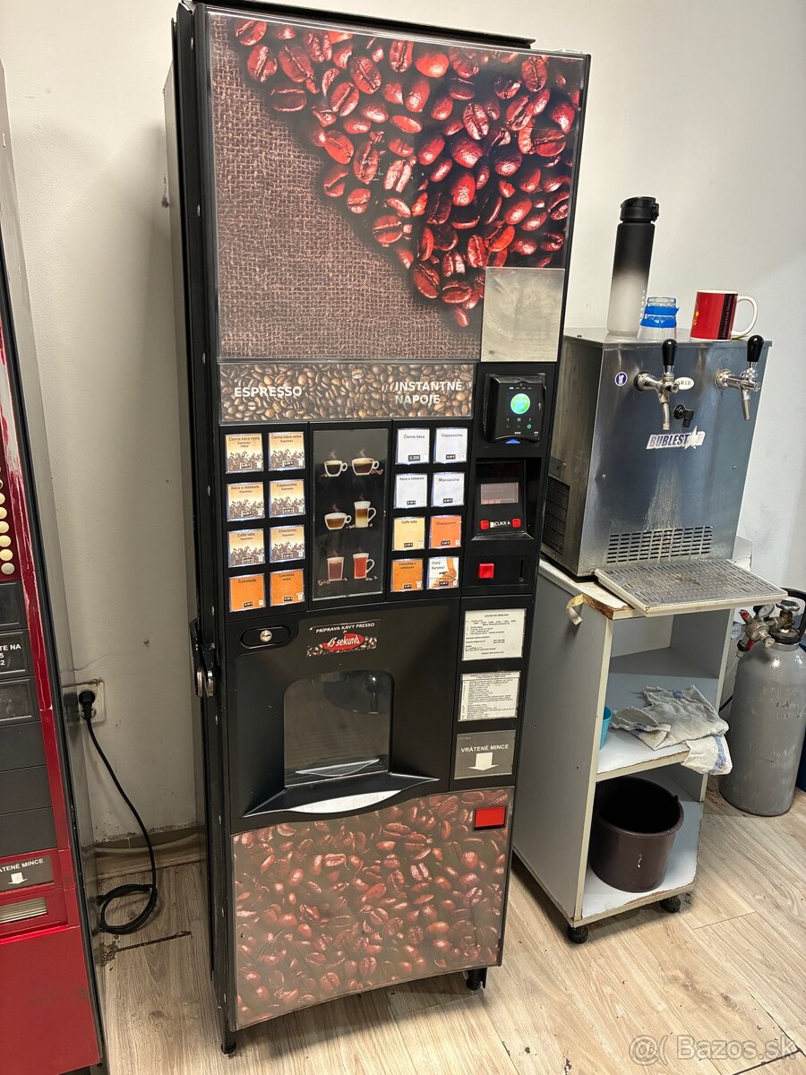 Nápojove automaty Rheavendors