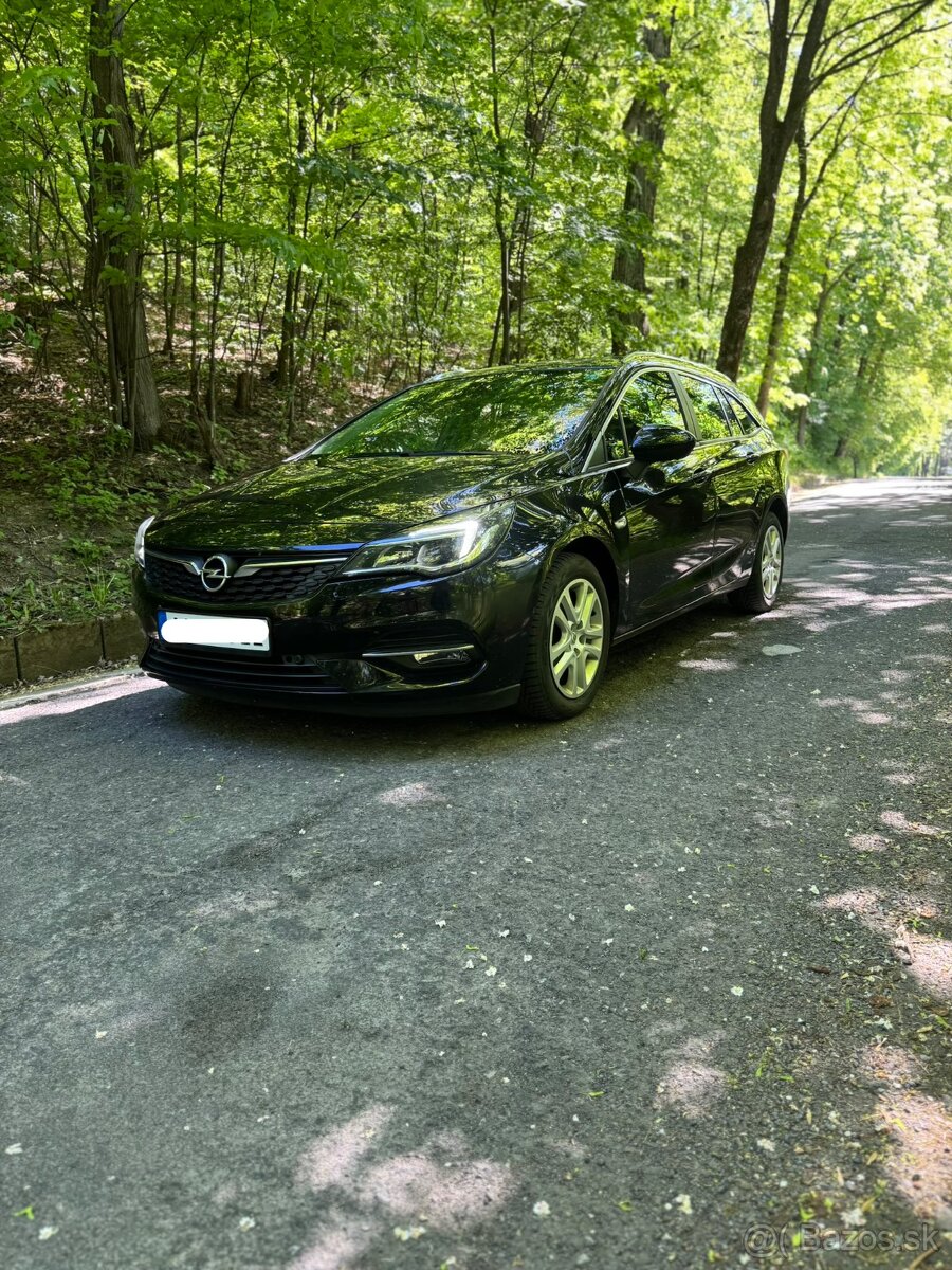 Opel astra sports tourer