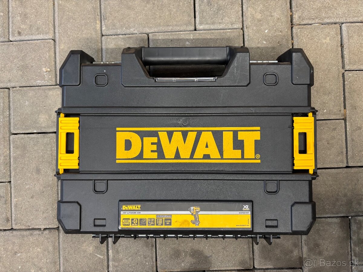 Kufre na náradie značky Dewalt