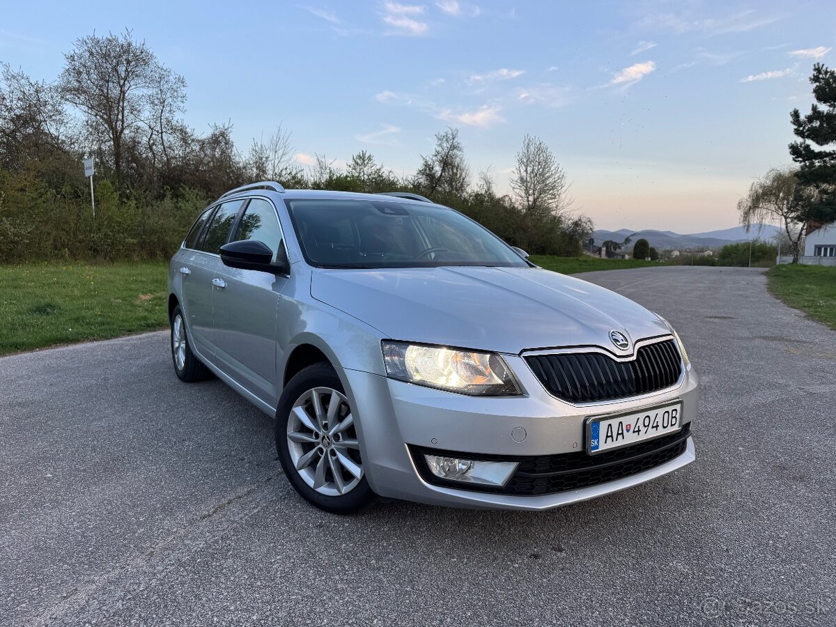 Škoda Octavia III Combi 1.6 TDi webasto,lane asist