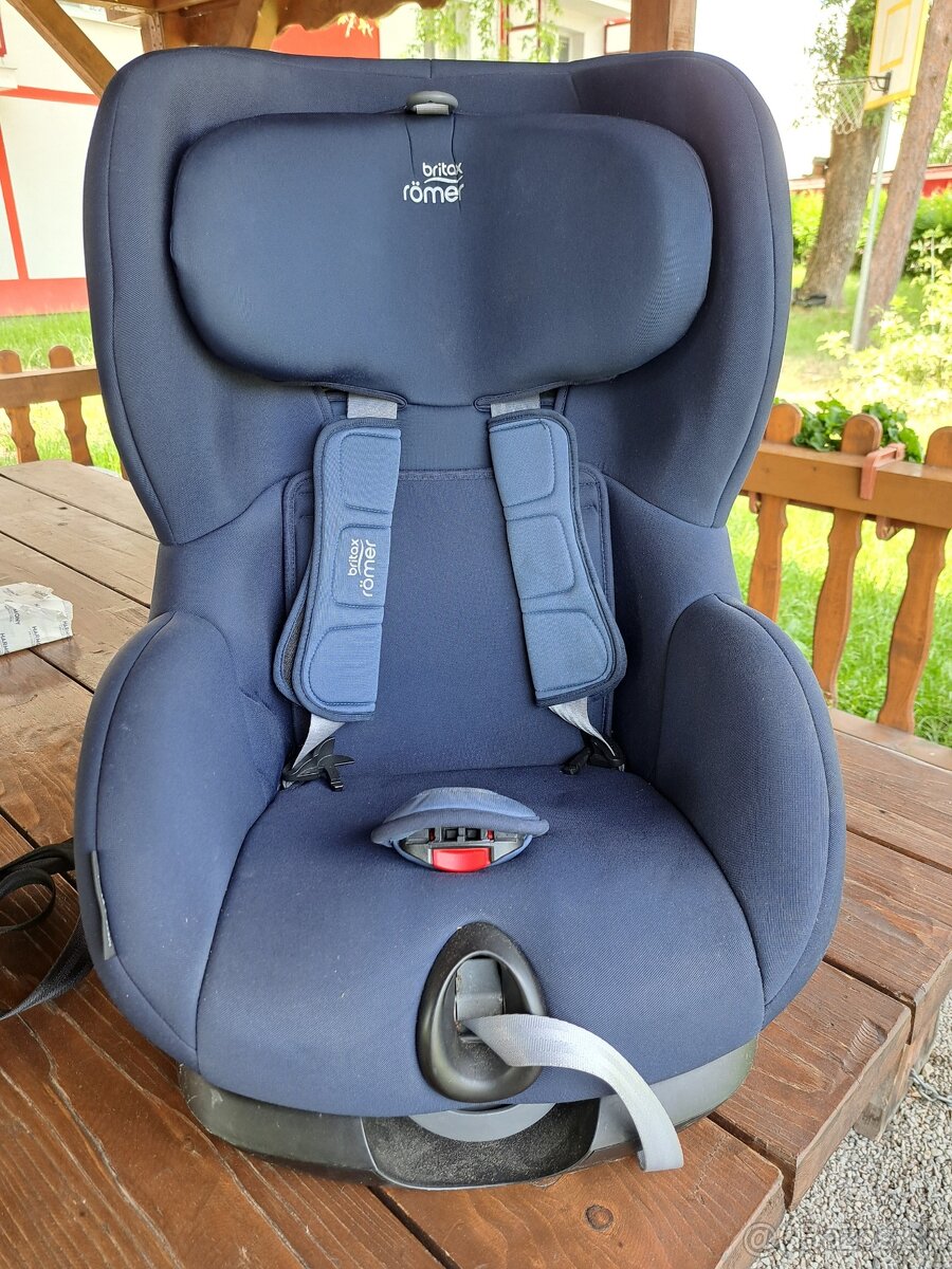 Autosedačka Britax Römer