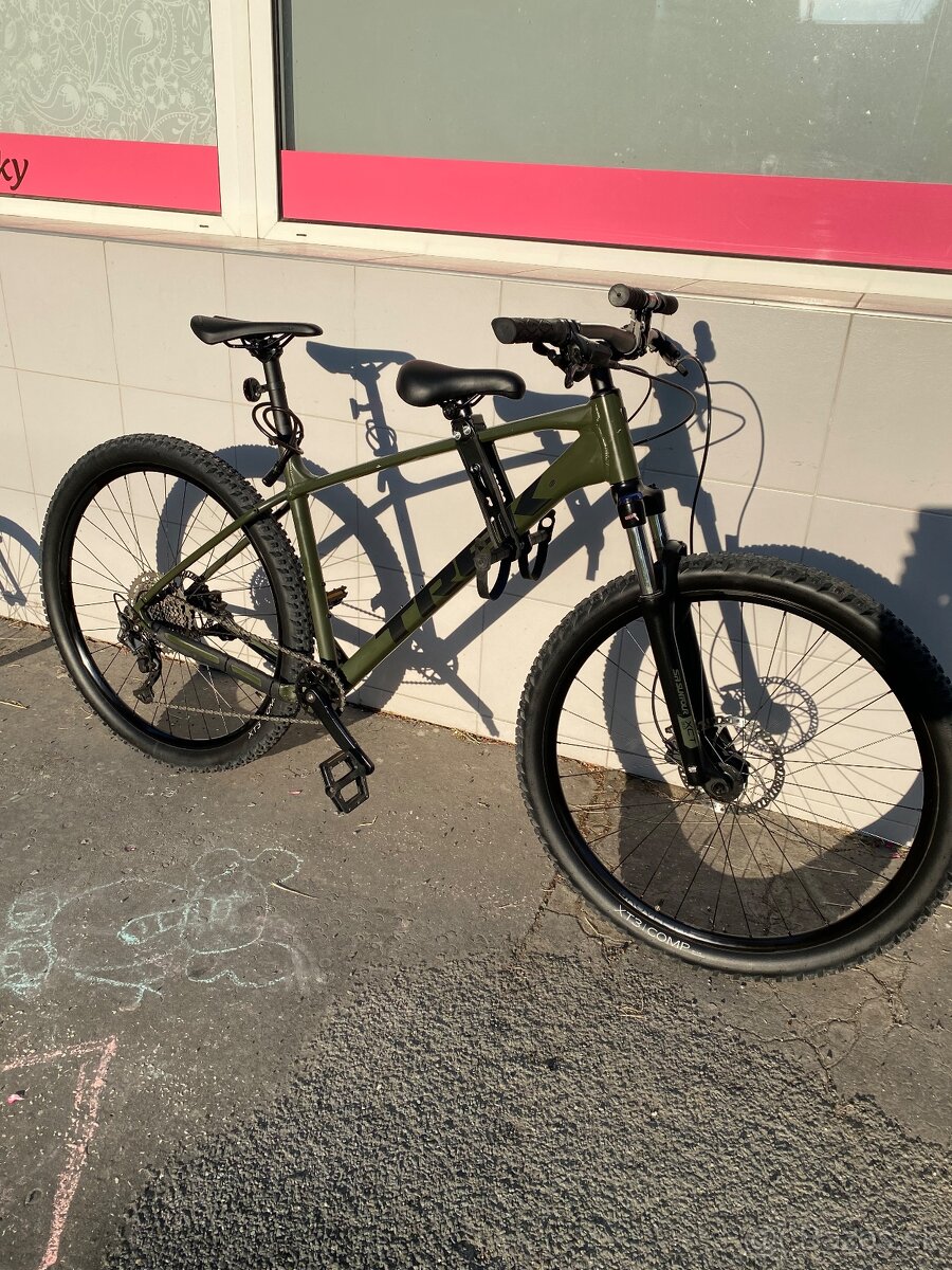 Trek Marlin 6 Olive green XL