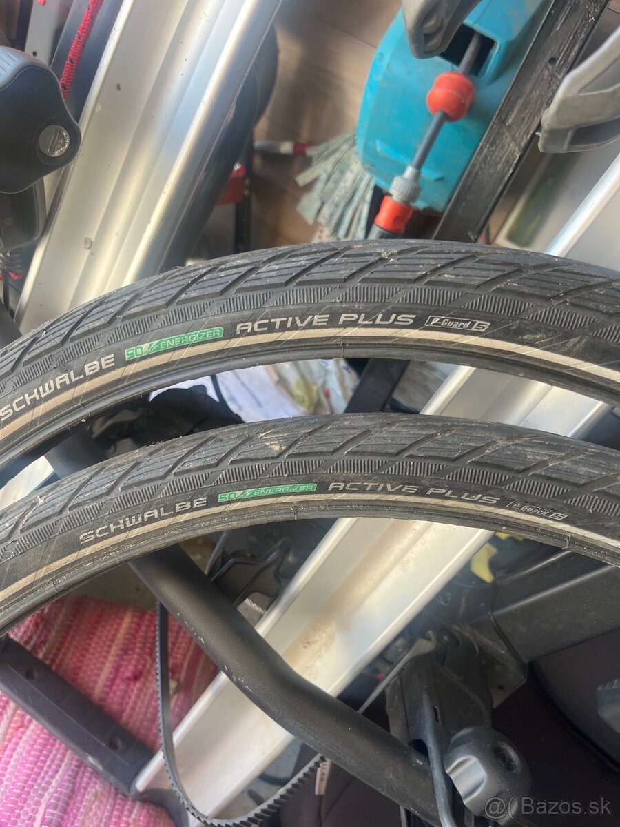 Schwalbe active plus