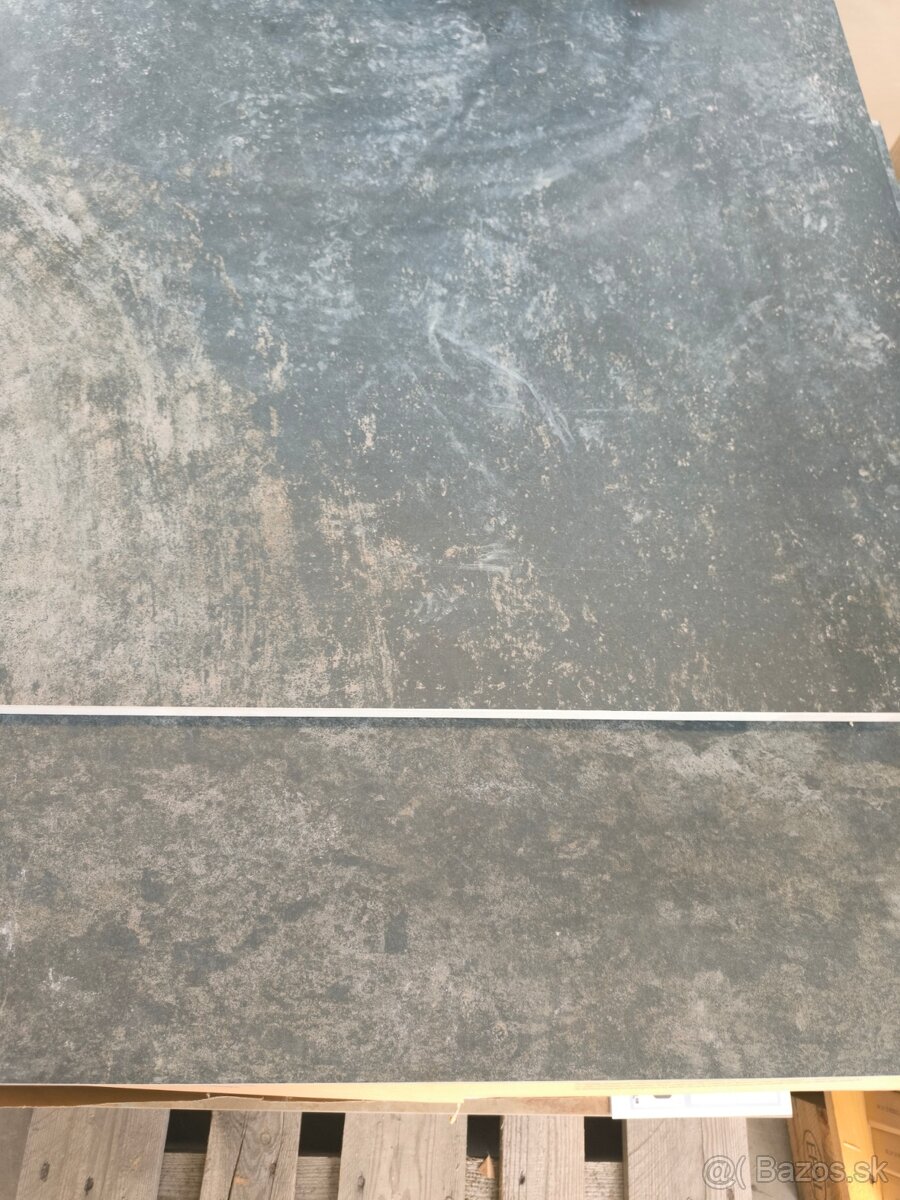 Za 1/2 ceny terasová dlažba 90x90x2 montáž aj na terče
