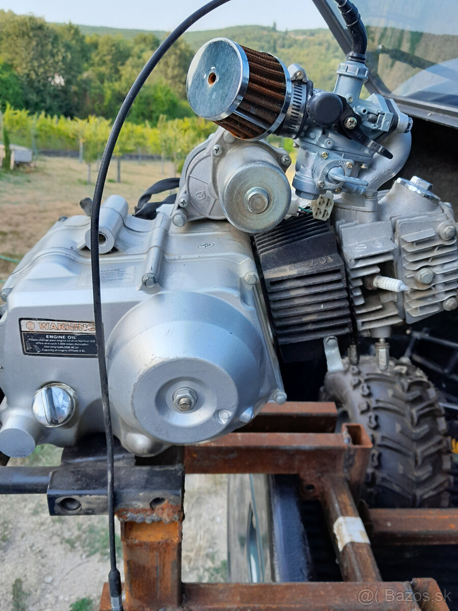 časti činskej štvorkolky asi 125 ccm