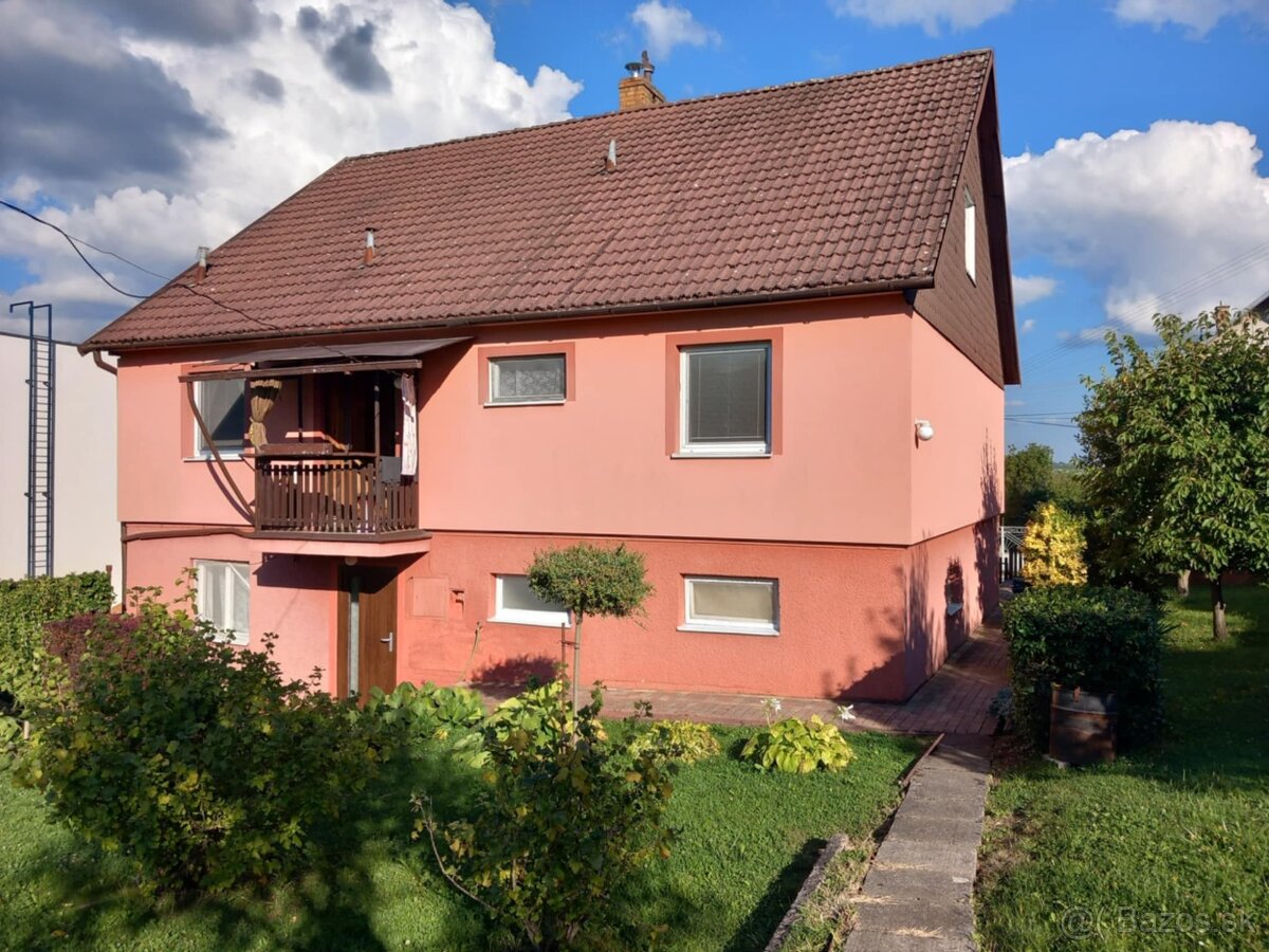 Rodinný dom v kúpeľnej obci Kováčová pri Zvolene