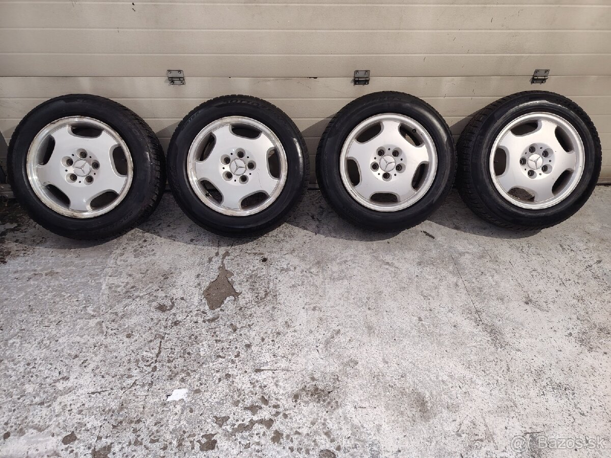 Pirelli zimné 205/60 R16 na diskoch Mercedes