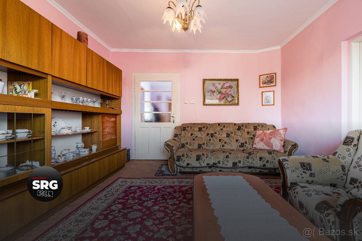 SRG | 4-izb. dom s ideálnym pozemkom | Slnečná