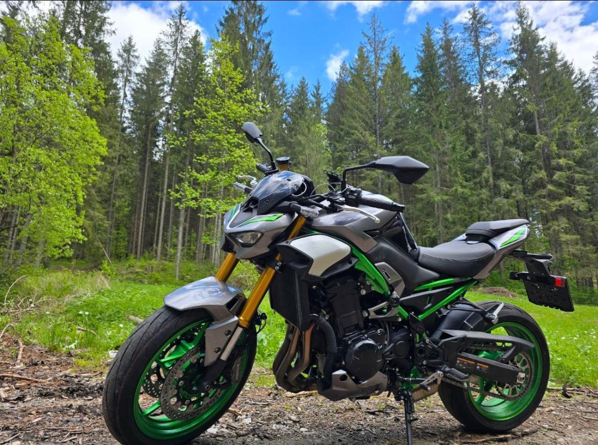 Kawasaki z 900
