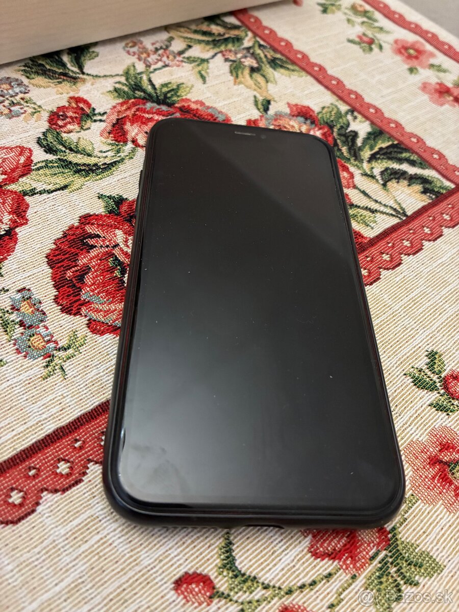 Smartfón iPhone Xr