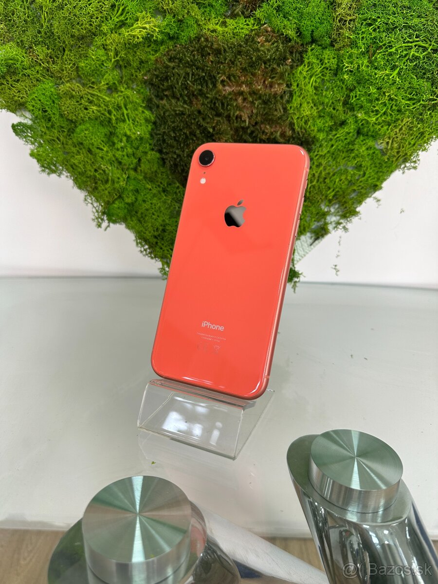 Apple iPhone XR 64GB Coral