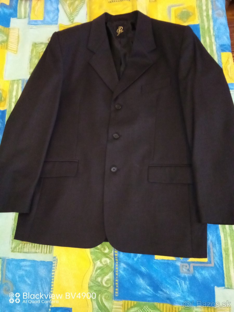 Pánsky čierny oblek c 52