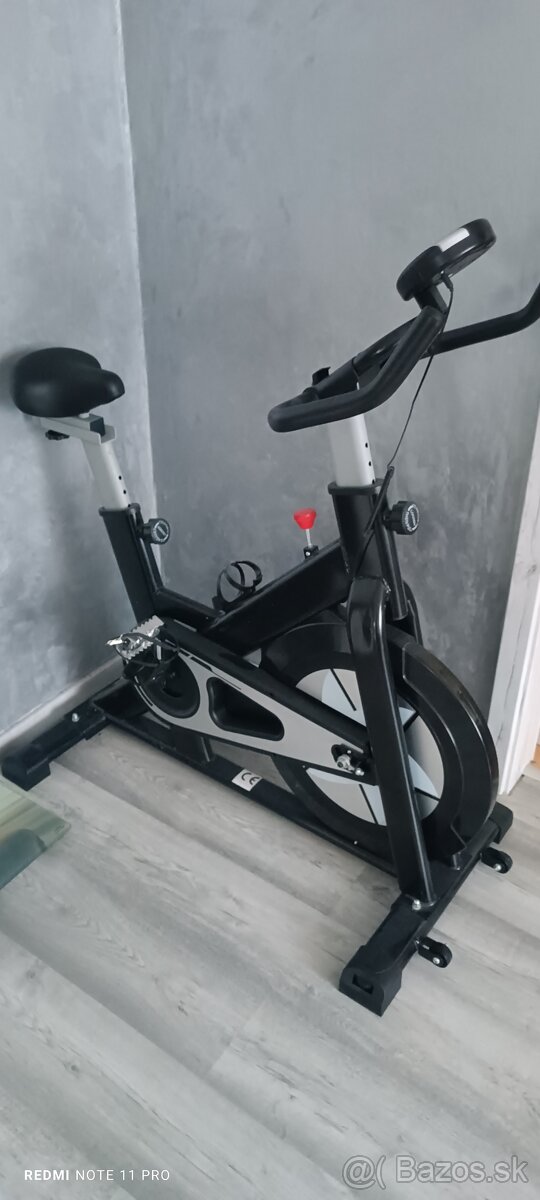 cyklistický trenažér