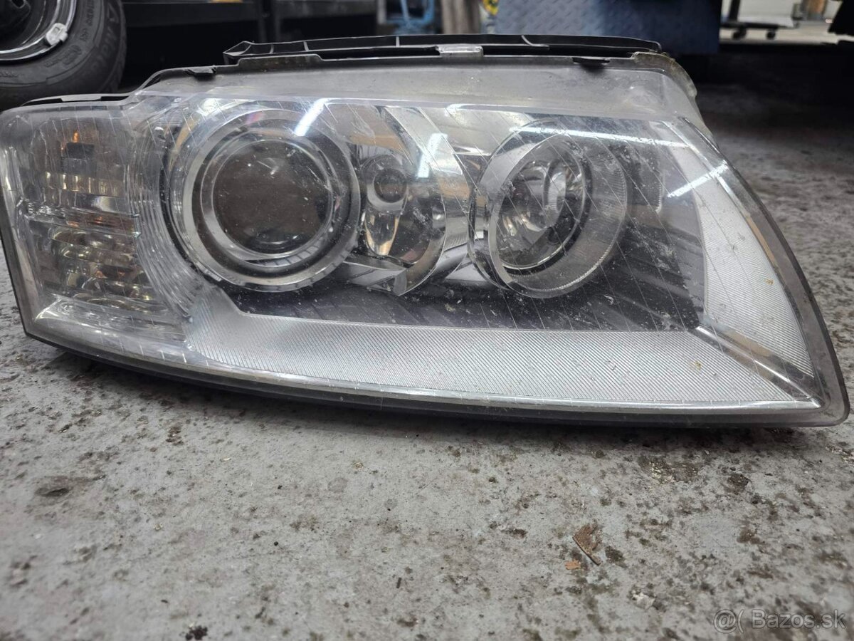 Xenonové svetlo Audi A8 D3 Pravé 4E0941004BA