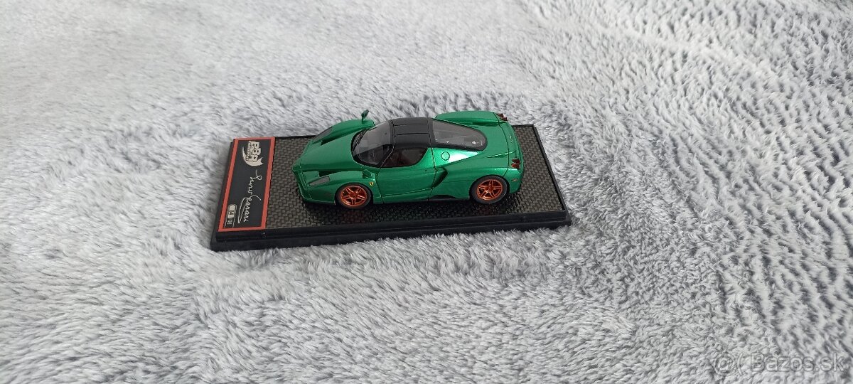 Predám model Ferrari Enzo Emerald 1:43 BBR