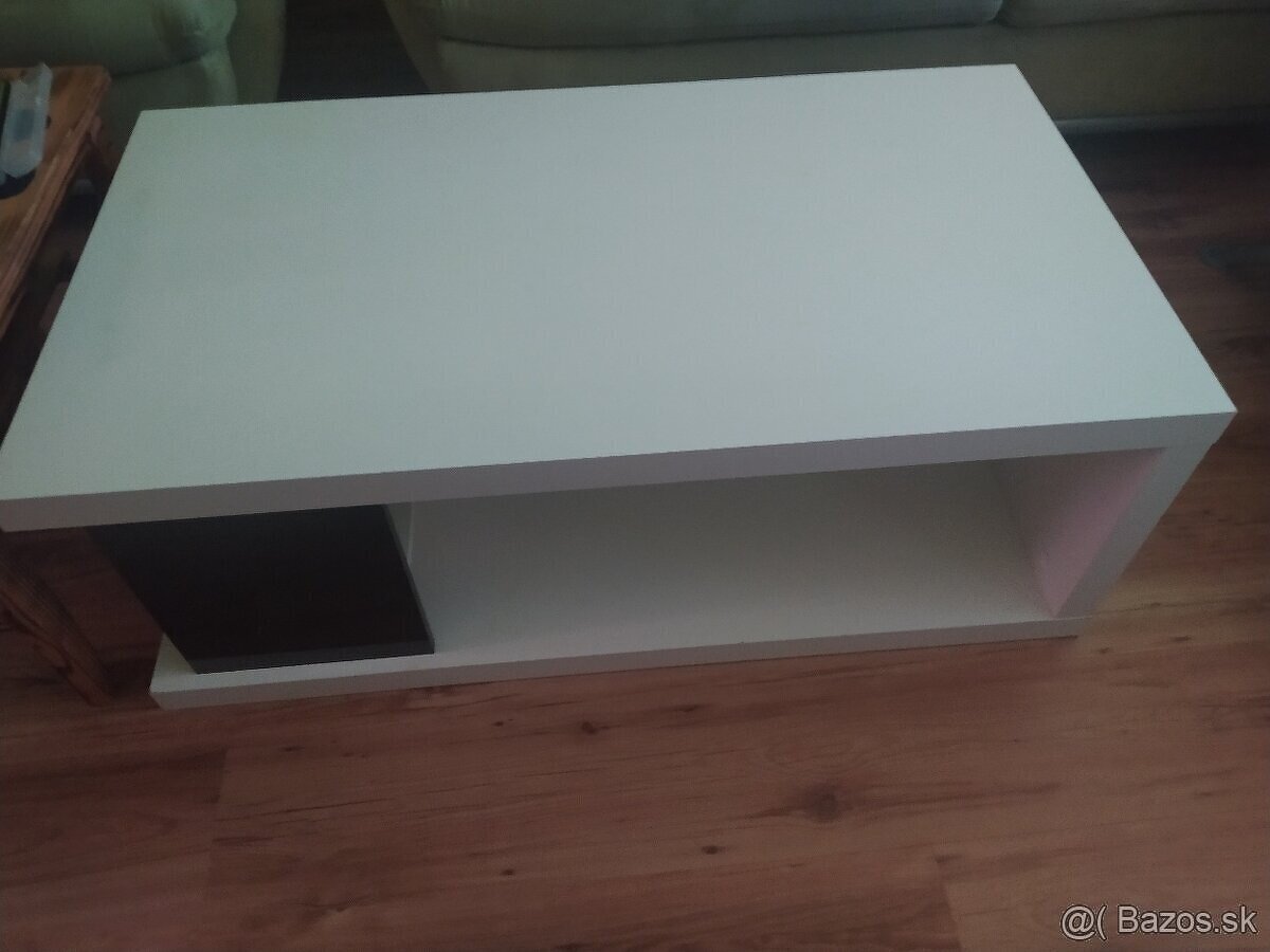 Darujem konferenčný stôl za 10€