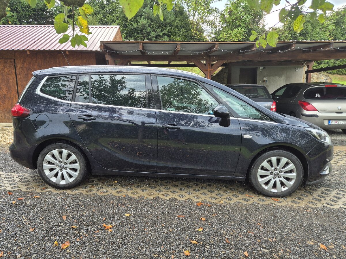 Predám 7 miestny Opel Zafira C Innovation