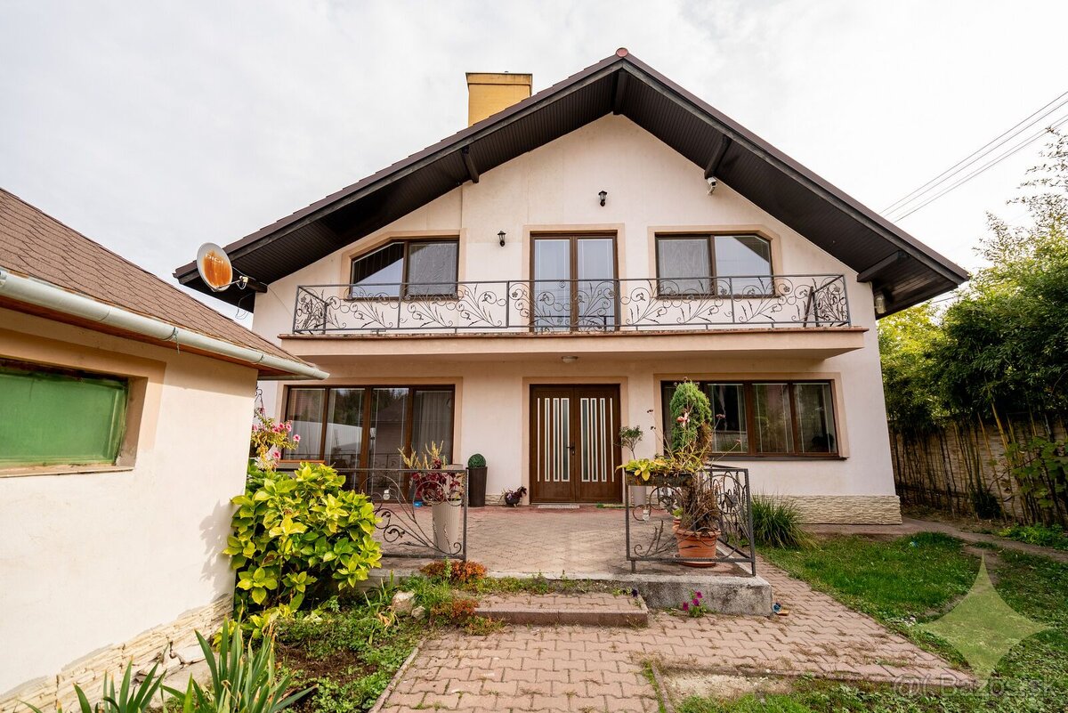 Na predaj dvojgeneračný rodinný dom v tichej lokalite v LC