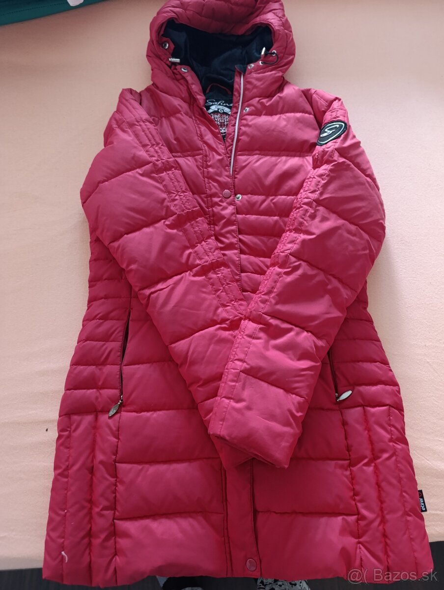 Dámska zimná páperová bunda - veľ. 38-40