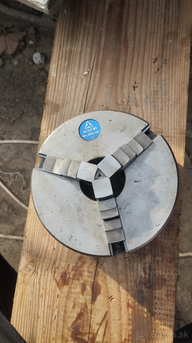 Univerzálne sklucovadlo